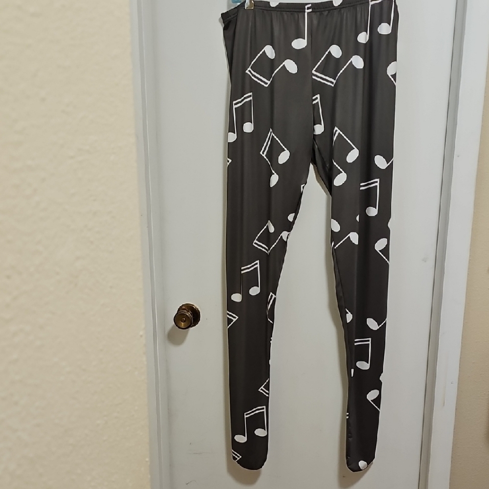 Gray and White Musical Note Leggings Full-Length Stretch